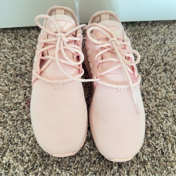 Adidas Kids Light Pink Girl’s Sneakers Size 2 - Picture 2 of 8